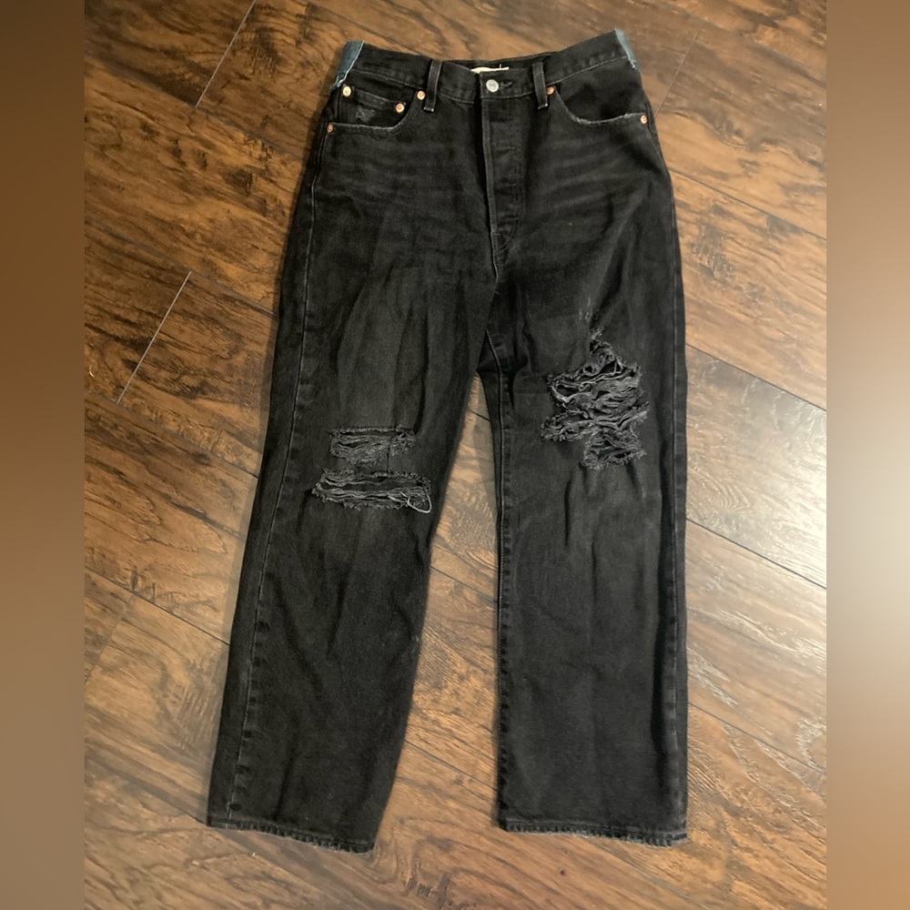 Levi's Black Distressed Women's Ribcage Straight Ankle Jeans